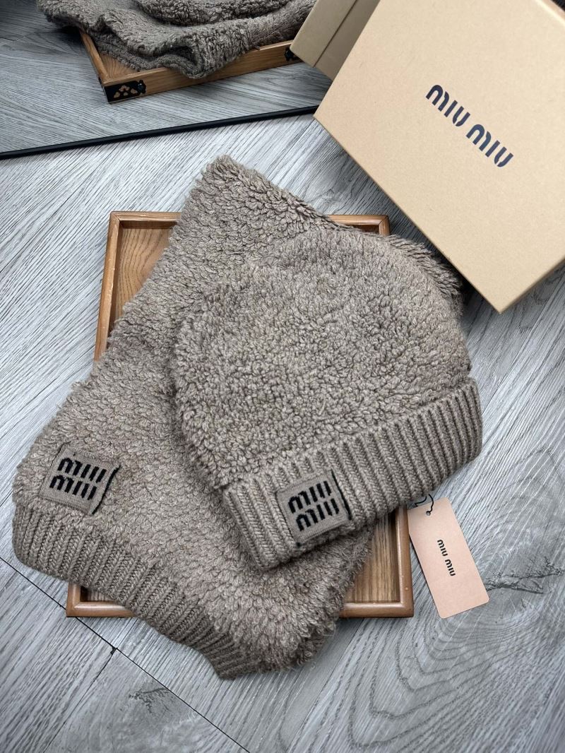 Miu Miu Caps Scarfs